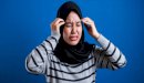 صداع وعدم وضوح الرؤية