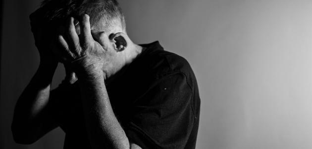 ما هي اعراض الاكتئاب وعلاجه