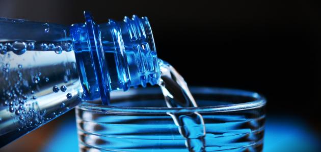 فوائد شرب الماء لتكيس المبايض