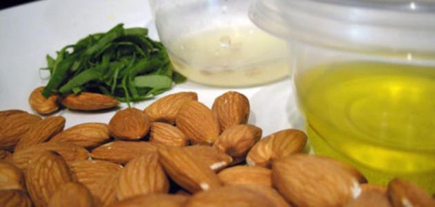 فوائد زيت اللوز الحلو للشعر