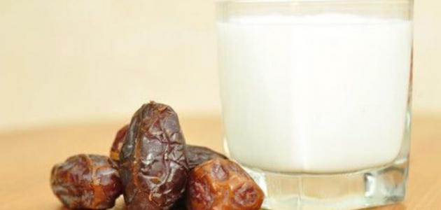 فوائد التمر والحليب للحامل