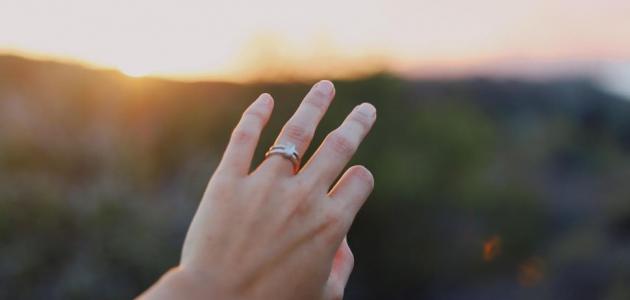 تشنج الإصبع الأوسط في اليد: ما علاجه!