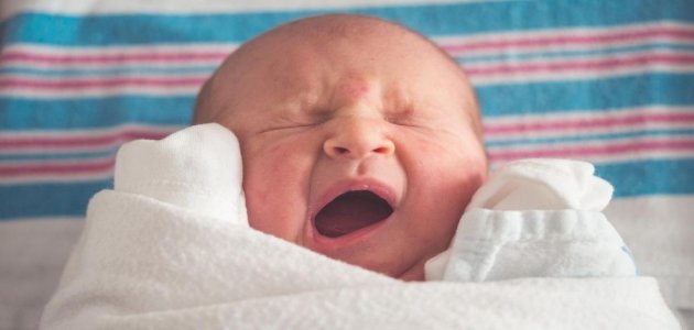 ماء الغريب للأطفال: مع أم ضد؟