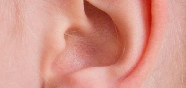 ألم الاذن اليسري إستشاري